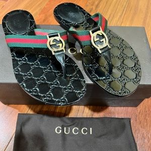 Gucci sandal size 36